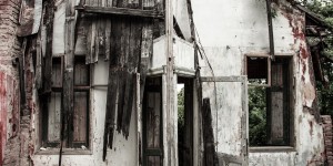 Beitragsbild des Blogbeitrags Das verfallene Haus in Niederösterreich