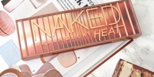 Beitragsbild des Blogbeitrags Urban Decay Naked Heat – Swatches und Review
