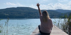 Beitragsbild des Blogbeitrags Mamakolumne: Fünf Elternabende und wie man sie ohne Burnout meistert…