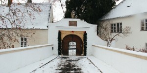 Beitragsbild des Blogbeitrags Lieblingsplätze: Zu Gast im Oberjäger im Schloss Lackenbach (Burgenland) 