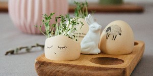 Beitragsbild des Blogbeitrags Wunderschön reduziertes Oster-DIY oder Ideen für Unbegabte & Eilige (inkl. Download)