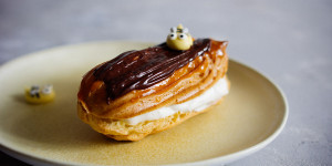 Beitragsbild des Blogbeitrags Eclairs mit Honig-Mascarpone Creme oder das gewisse Etwas