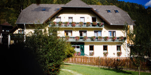 Beitragsbild des Blogbeitrags Lieblingsplätze: Zu Gast im Mönichwalderhof (Steiermark) 
