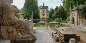 Beitragsbild des Blogbeitrags Hellbrunn – Trick Fountains, Palace and the Salzburg Zoo
