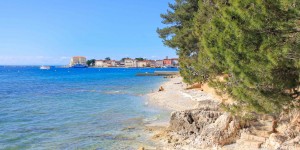 Beitragsbild des Blogbeitrags The 10 Best Beaches in Poreč