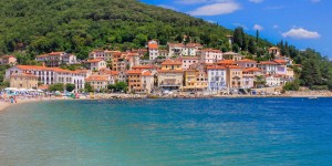 Beitragsbild des Blogbeitrags Moscenicka Draga: All Beaches, Attractions & Hotels
