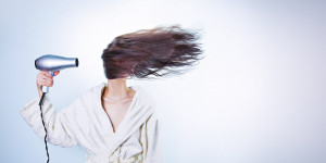 Beitragsbild des Blogbeitrags Top 7 Small Travel Hair Dryers of 2021