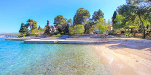Beitragsbild des Blogbeitrags The 7 Best Beaches in Malinska