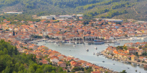 Beitragsbild des Blogbeitrags Vela Luka: Wonderful Coastal Town on Korcula