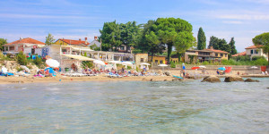 Beitragsbild des Blogbeitrags Zambratija: Best Beaches & Travel Infos! 