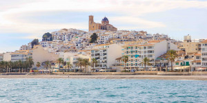Beitragsbild des Blogbeitrags Altea Spain: Picturesque Old Town & Beaches