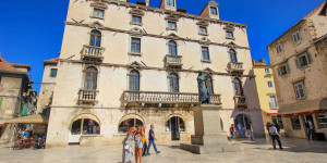Beitragsbild des Blogbeitrags Where to Stay in Split? 7 Amazing Places to Stay