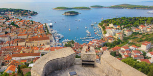 Beitragsbild des Blogbeitrags 15 Unique Things to do on Hvar Island