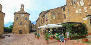 Beitragsbild des Blogbeitrags Sovana: Picturesque Old Town & Etruscan Sites