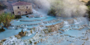 Beitragsbild des Blogbeitrags Saturnia Hot Springs: Natural Baths of Tuscany!