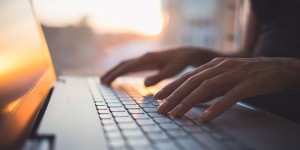 Beitragsbild des Blogbeitrags Wie Bloggen meine Gedanken zu einem Thema klärt