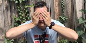 Beitragsbild des Blogbeitrags Augen zu und durch oder: something stupid