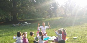 Beitragsbild des Blogbeitrags urban yoga kids sommersemester 2018