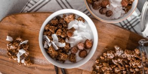 Beitragsbild des Blogbeitrags Rezept – gesundes Granola selber machen