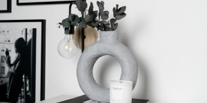Beitragsbild des Blogbeitrags DIY – Donut Vase basteln 