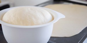 Beitragsbild des Blogbeitrags Germteig Basisrezept | gelingsicher!