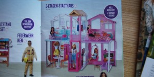 Beitragsbild des Blogbeitrags Der neue Barbiekatalog ist da 