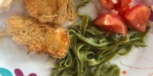 Beitragsbild des Blogbeitrags daham #96: übrige Kadayif-Fäden – was tun? 