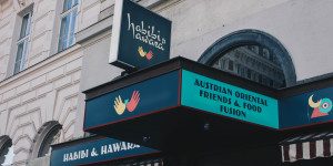 Beitragsbild des Blogbeitrags The story of Habibi & Hawara – a social entrepreneurs food heaven