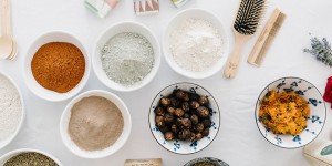 Beitragsbild des Blogbeitrags VIDEO: HAARE WASCHEN OHNE SHAMPOO – SO GEHT’S!