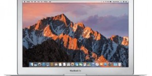 Beitragsbild des Blogbeitrags Apple MacBook Air 13.3″ 128GB inkl. Versand um 899 € statt 979 € 