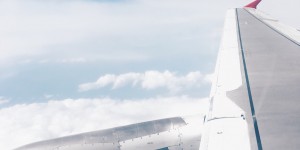 Beitragsbild des Blogbeitrags „Ich steige sicher nicht in dieses Flugzeug ein!“ |Anekdoten&daten-Kolumne|