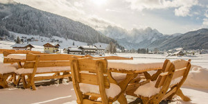 Beitragsbild des Blogbeitrags COOEE alpin Hotel Dachstein 