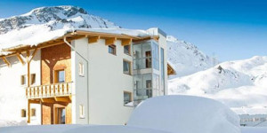 Beitragsbild des Blogbeitrags St. Anton am Arlberg Hotel