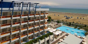 Beitragsbild des Blogbeitrags Hotel Bibione Palace Suite