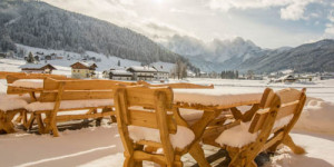 Beitragsbild des Blogbeitrags COOEE alpin Hotel Dachstein