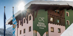 Beitragsbild des Blogbeitrags St. Anton am Arlberg Hotel