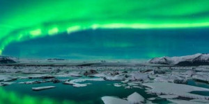 Beitragsbild des Blogbeitrags Island Polarlichter