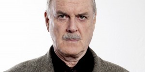 Beitragsbild des Blogbeitrags Monty Python – „Chefkomiker“ nächstes Jahr im Anflug auf Wien! 