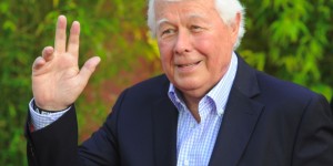 Beitragsbild des Blogbeitrags „Weck die Lebensgeister“: Peter Weck feiert den 90. Geburtstag