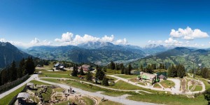 Beitragsbild des Blogbeitrags Mit den Sommer-Bergbahnen in luftige Höhen
