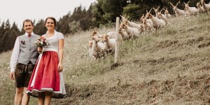 Beitragsbild des Blogbeitrags Ein Hochzeitstraum, handgenäht