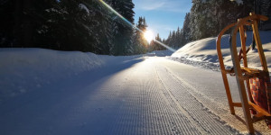 Beitragsbild des Blogbeitrags RASANT DURCH DIE BERGWELT · RODELN IN RADSTADT 