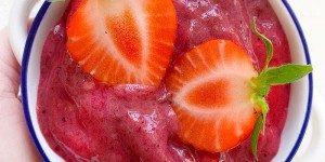 Beitragsbild des Blogbeitrags Beeren Nice Cream