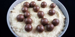Beitragsbild des Blogbeitrags Fluffiger Dinkelgriessbrei – schnell zubereitet und richtig lecker