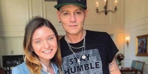Beitragsbild des Blogbeitrags Johnny Depp: Kollege bietet Erklärung für seinen Zustand