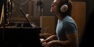 Beitragsbild des Blogbeitrags „Rocketman“ – Kritik 