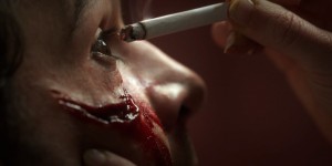 Beitragsbild des Blogbeitrags „Piercing“: Kritik zum Film