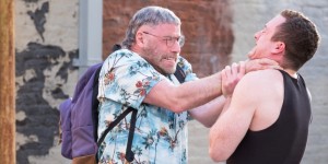 Beitragsbild des Blogbeitrags John Travolta als durchgeknallter Fan in „The Fanatic“ von Fred Durst („Limp Bizkit“)