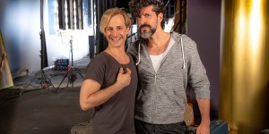 Beitragsbild des Blogbeitrags „Ich habe mit allen geschlafen und dann hab ich’s gekriegt“: Michael Ostrowski und Pasquale Aleardi über ihre Rollen in „Ich war noch niemals…“