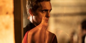 Beitragsbild des Blogbeitrags „Das Schweigen des Sumpfes“ – Kritik zum Netflix-Start